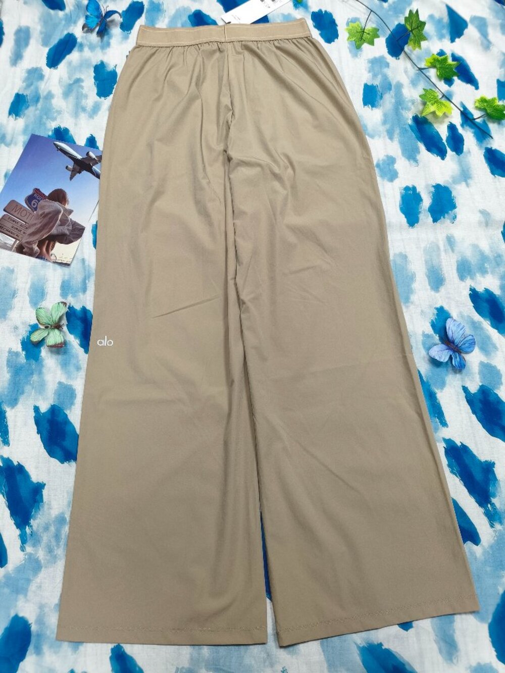 ALO Yoga Gravel Suit Up Trouser NWT✨Regular Length Wide-Leg Pants💻 - Picture 3 of 9